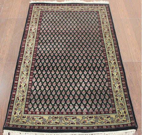 Persian Black Hand Knotted 30 X 50  Area Rug 902-145192 Image 4
