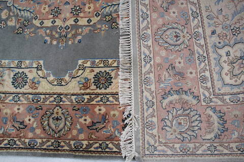 Kashan Blue Hand Knotted 59 X 91  Area Rug 905-145258 Image 12