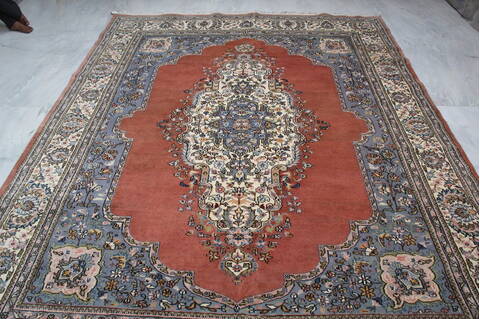 Mahi Orange Hand Knotted 711 X 103  Area Rug 905-145269 Image 9