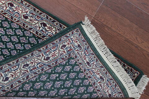 Vintage Multicolor Hand Knotted 20 X 30  Area Rug 902-145409 Image 1