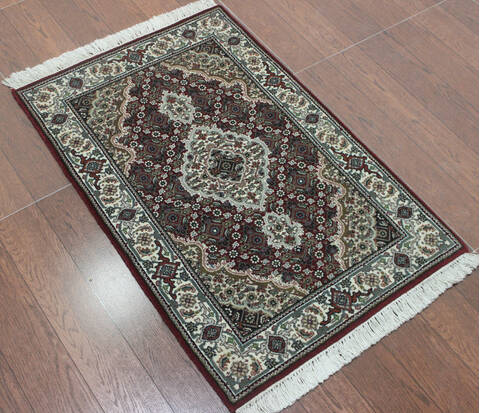 Mahi Multicolor Hand Knotted 20 X 30  Area Rug 902-145418 Image 1