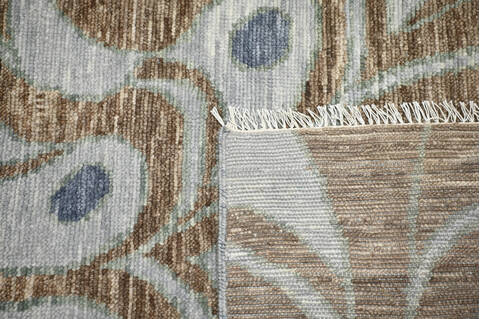 Modern-Contemporary Multicolor Hand Knotted 81 X 101  Area Rug 904-145440 Image 3