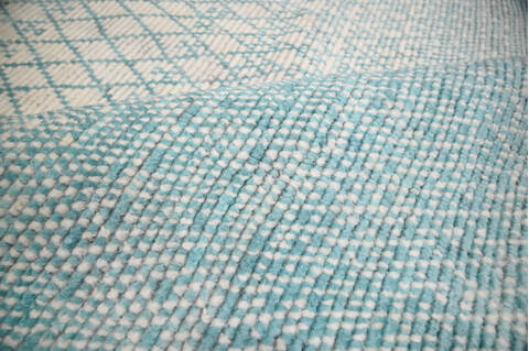 Modern-Contemporary Blue Hand Knotted 79 X 99  Area Rug 904-145452 Image 7