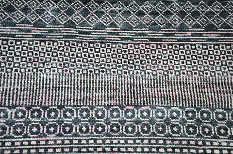 Modern-Contemporary Black Hand Knotted 710 X 910  Area Rug 904-145474 Image 4
