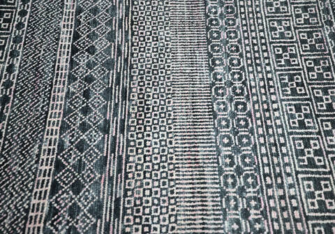 Modern-Contemporary Black Hand Knotted 710 X 910  Area Rug 904-145474 Image 5