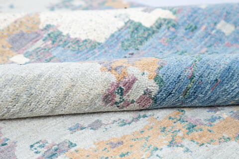 Modern Multicolor Hand Knotted 59 X 86  Area Rug 700-145497 Image 5