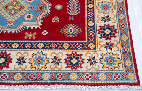 Kazak Red Hand Knotted 51 X 68  Area Rug 700-145649 Image 4