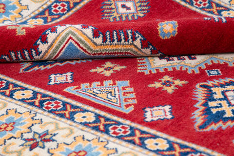 Kazak Red Hand Knotted 51 X 68  Area Rug 700-145649 Image 5