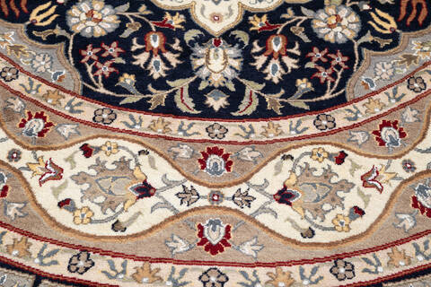 Pak-Persian Black Round Hand Knotted 92 X 92  Area Rug 700-145709 Image 3