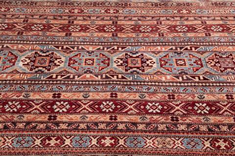 Chobi Red Hand Knotted 66 X 99  Area Rug 700-146098 Image 3