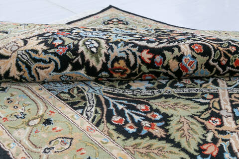 Pak-Persian Black Hand Knotted 45 X 71  Area Rug 700-146732 Image 5