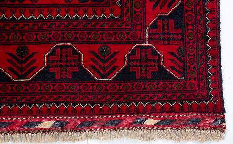 Khan Mohammadi Red Hand Knotted 68 X 95  Area Rug 700-147037 Image 4