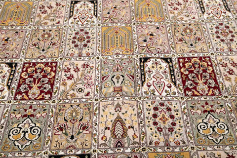 Pak-Persian Black Hand Knotted 81 X 100  Area Rug 700-147110 Image 3