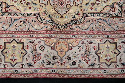 Pak-Persian Black Hand Knotted 90 X 120  Area Rug 700-147456 Image 4