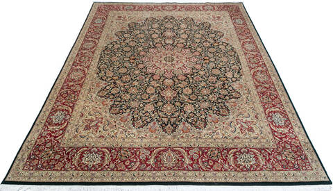 Pak-Persian Black Hand Knotted 91 X 122  Area Rug 700-147457 Image 1