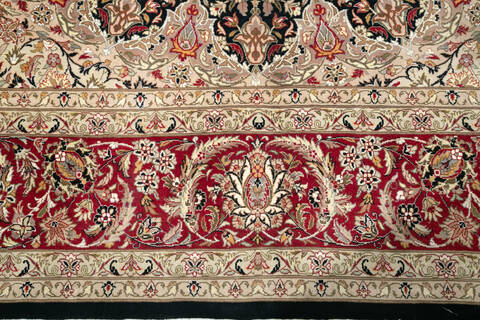 Pak-Persian Black Hand Knotted 91 X 122  Area Rug 700-147457 Image 3