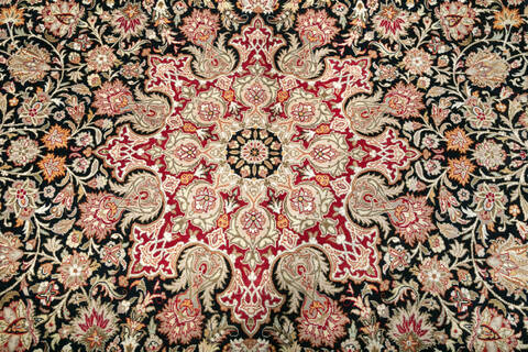 Pak-Persian Black Hand Knotted 91 X 122  Area Rug 700-147457 Image 4