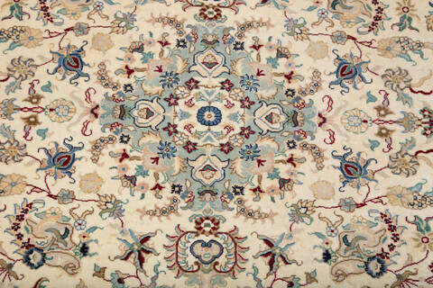 Pak-Persian Beige Round Hand Knotted 51 X 51  Area Rug 700-147468 Image 3
