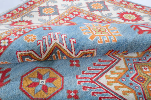 Kazak Blue Hand Knotted 55 X 82  Area Rug 700-147756 Image 5
