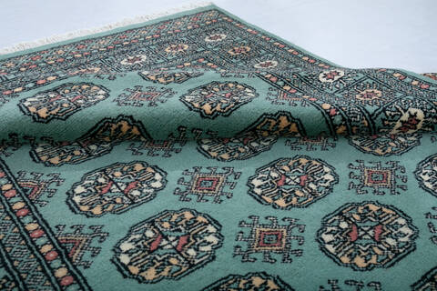 Bokhara Green Hand Knotted 41 X 61  Area Rug 700-147916 Image 5