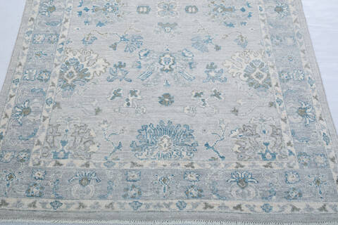 Chobi Light Gray Hand Knotted 41 X 61  Area Rug 700-147928 Image 4