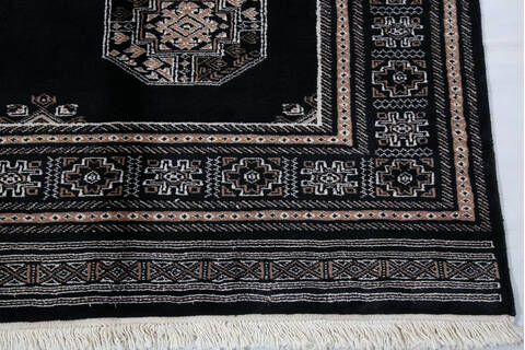 Bokhara Black Hand Knotted 67 X 103  Area Rug 700-147950 Image 4