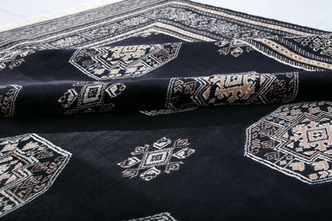 Bokhara Black Hand Knotted 67 X 103  Area Rug 700-147950 Image 7