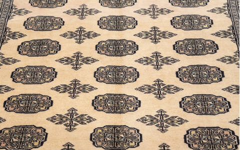 Bokhara Beige Hand Knotted 47 X 66  Area Rug 700-148109 Image 5