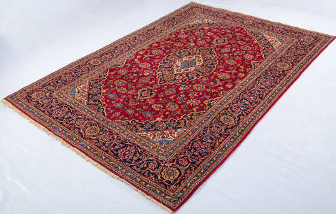 Kashan Red Hand Knotted 67 X 99  Area Rug 700-148151 Image 2