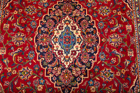 Kashan Red Hand Knotted 67 X 99  Area Rug 700-148151 Image 5
