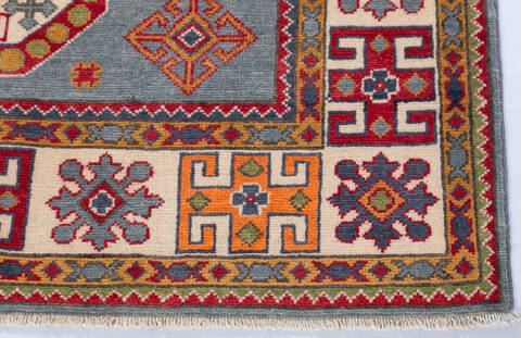 Kazak Grey Hand Knotted 40 X 58  Area Rug 700-148175 Image 4