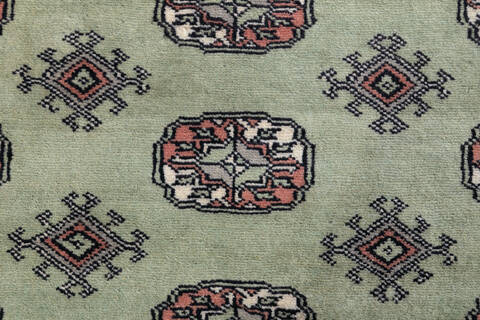 Bokhara Green Hand Knotted 41 X 64  Area Rug 700-148194 Image 3