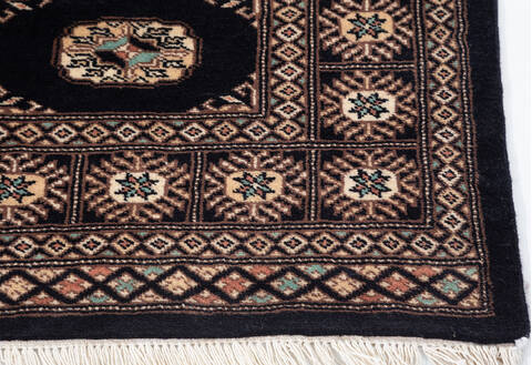 Bokhara Black Hand Knotted 41 X 59  Area Rug 700-148198 Image 4