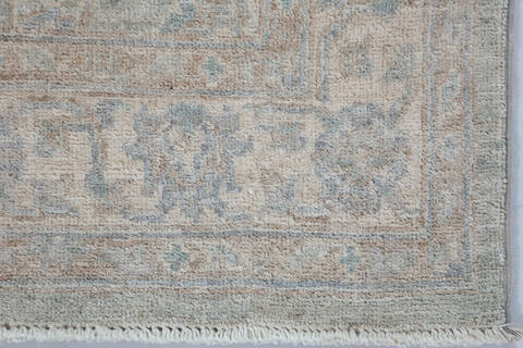 Chobi Light Gray Hand Knotted 40 X 66  Area Rug 700-148222 Image 5