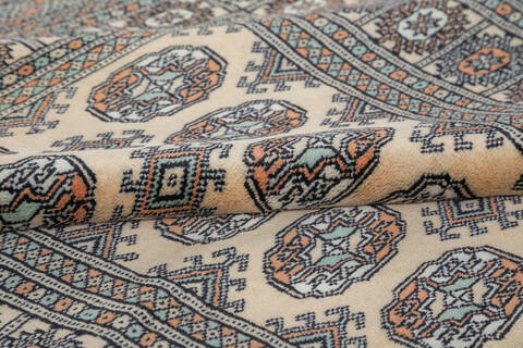 Bokhara Beige Hand Knotted 42 X 60  Area Rug 700-148261 Image 6