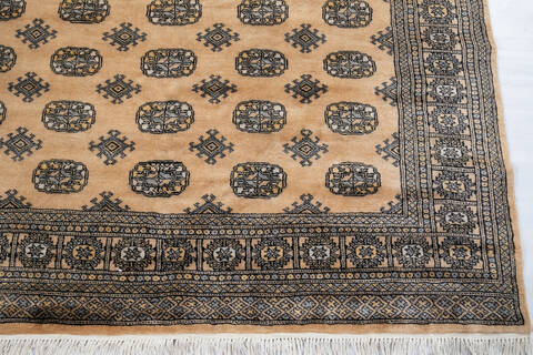Bokhara Beige Hand Knotted 58 X 84  Area Rug 700-148271 Image 4