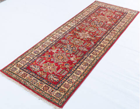 Kazak Red Runner Hand Knotted 27 X 68  Area Rug 700-148311 Image 2