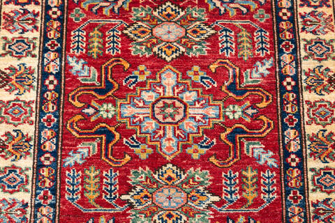 Kazak Red Runner Hand Knotted 27 X 68  Area Rug 700-148311 Image 3