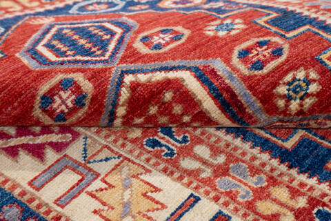 Kazak Red Hand Knotted 30 X 50  Area Rug 700-148317 Image 6