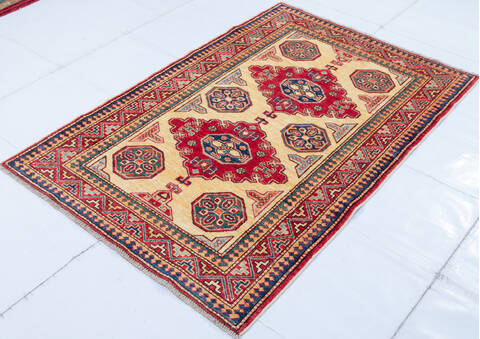 Kazak Beige Hand Knotted 33 X 410  Area Rug 700-148322 Image 2