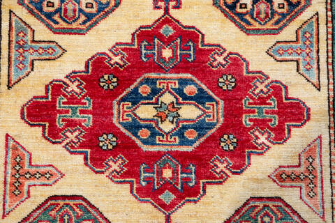Kazak Beige Hand Knotted 33 X 410  Area Rug 700-148322 Image 5