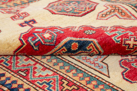 Kazak Beige Hand Knotted 33 X 410  Area Rug 700-148322 Image 6