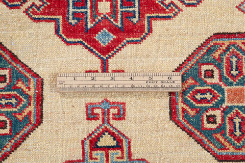 Kazak Beige Hand Knotted 33 X 410  Area Rug 700-148322 Image 7