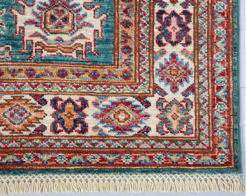 Kazak Green Hand Knotted 33 X 51  Area Rug 700-148325 Image 4