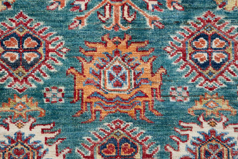 Kazak Green Hand Knotted 33 X 51  Area Rug 700-148325 Image 5