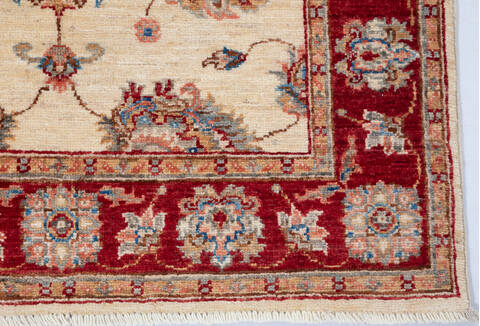 Chobi Beige Hand Knotted 31 X 47  Area Rug 700-148336 Image 4