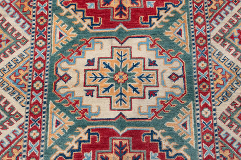 Kazak Green Hand Knotted 33 X 410  Area Rug 700-148341 Image 3