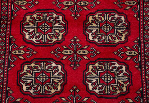 Bokhara Red Runner Hand Knotted 28 X 104  Area Rug 700-155601 Image 4