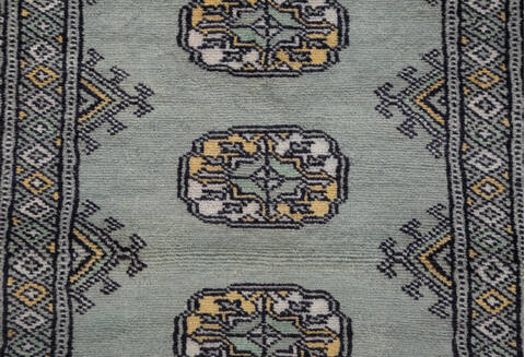 Bokhara Grey Runner Hand Knotted 27 X 99  Area Rug 700-155606 Image 4