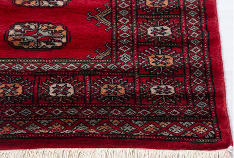 Bokhara Red Runner Hand Knotted 27 X 79  Area Rug 700-155625 Image 3